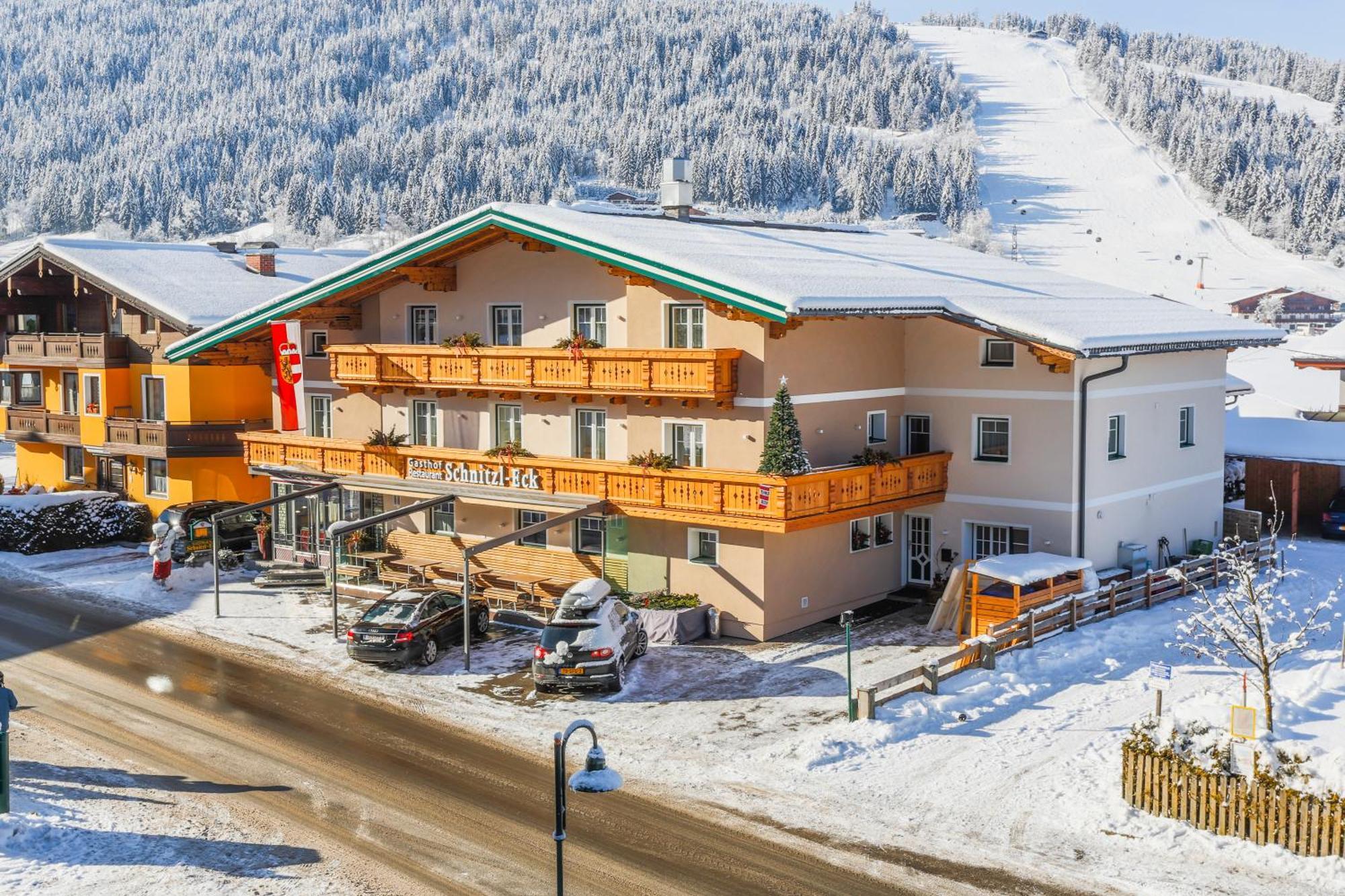 Hotel Schnitzl-Eck Flachau Exterior foto